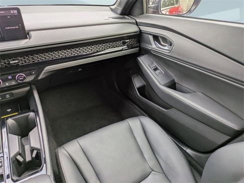 Certified 2025 Honda Accord Sport image 18