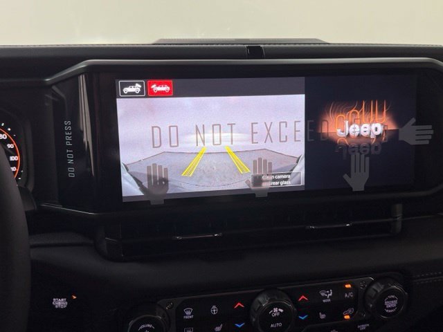 New 2026 Jeep Wrangler Unlimited Sahara AWD/4WD image 20