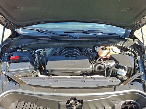 Used 2023 Cadillac Escalade ESV Premium Luxury image 31