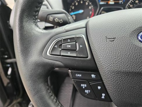 Used 2019 Ford Escape Titanium image 27