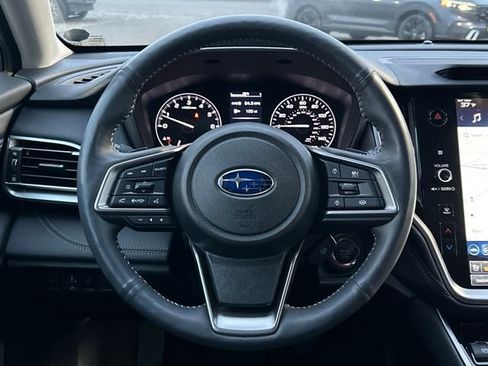 Used 2025 Subaru Outback Touring XT image 13