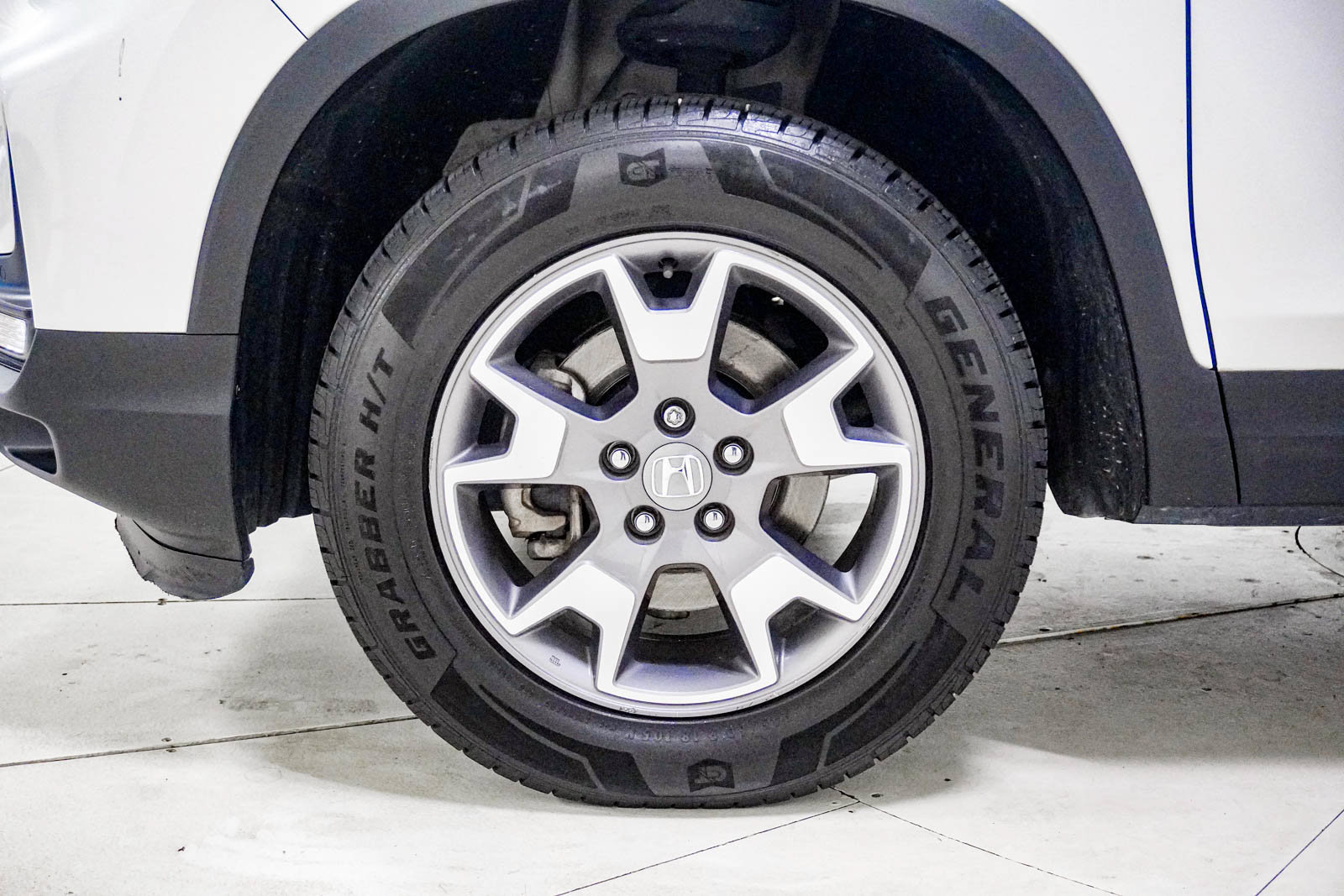 Used 2022 Honda Passport TrailSport image 16