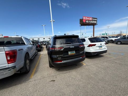 Used 2022 Jeep Grand Cherokee L Limited w/ Luxury Tech Group II AWD/4WD image 5