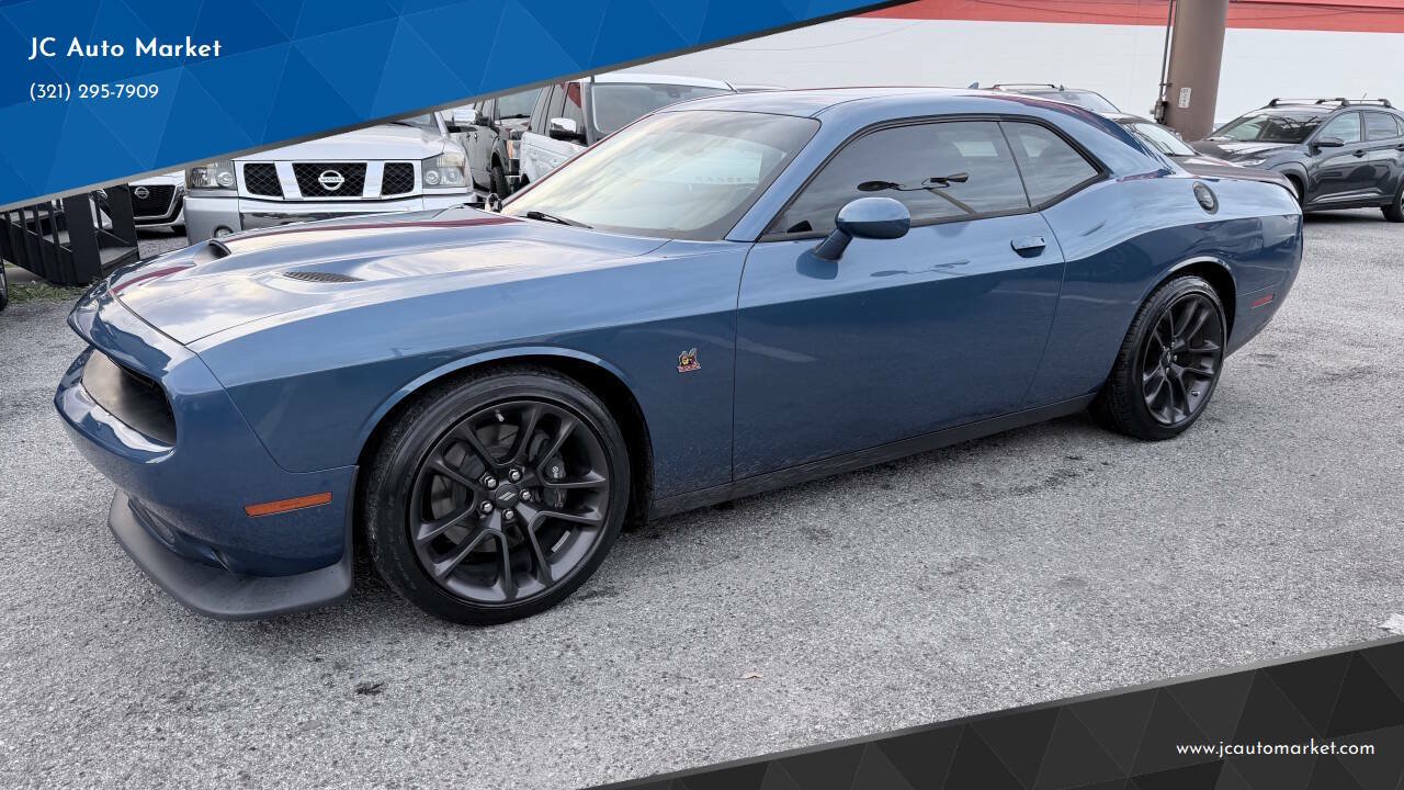 Used 2020 Dodge Challenger R/T Scat Pack RWD image 1