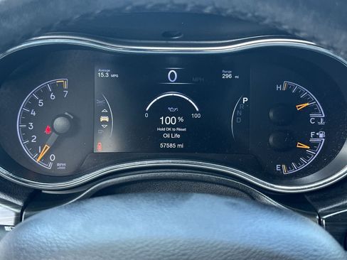 Used 2019 Jeep Grand Cherokee Altitude RWD image 22
