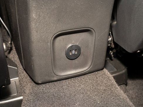 Used 2025 Ford Escape Active image 7