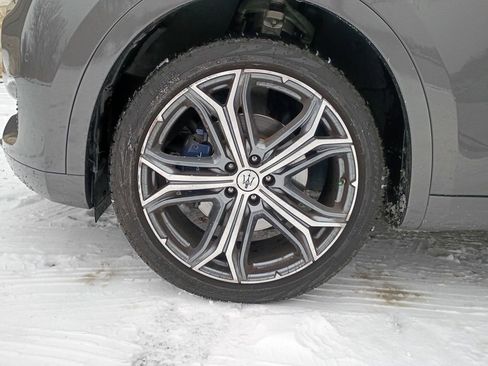 Used 2023 Maserati Levante GT image 25