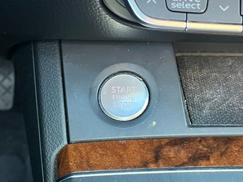 Used 2018 Audi Q5 2.0T Premium Plus w/ Premium Plus Package image 19