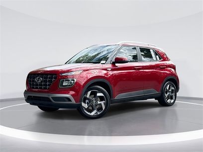 New 2025 Hyundai Venue SEL