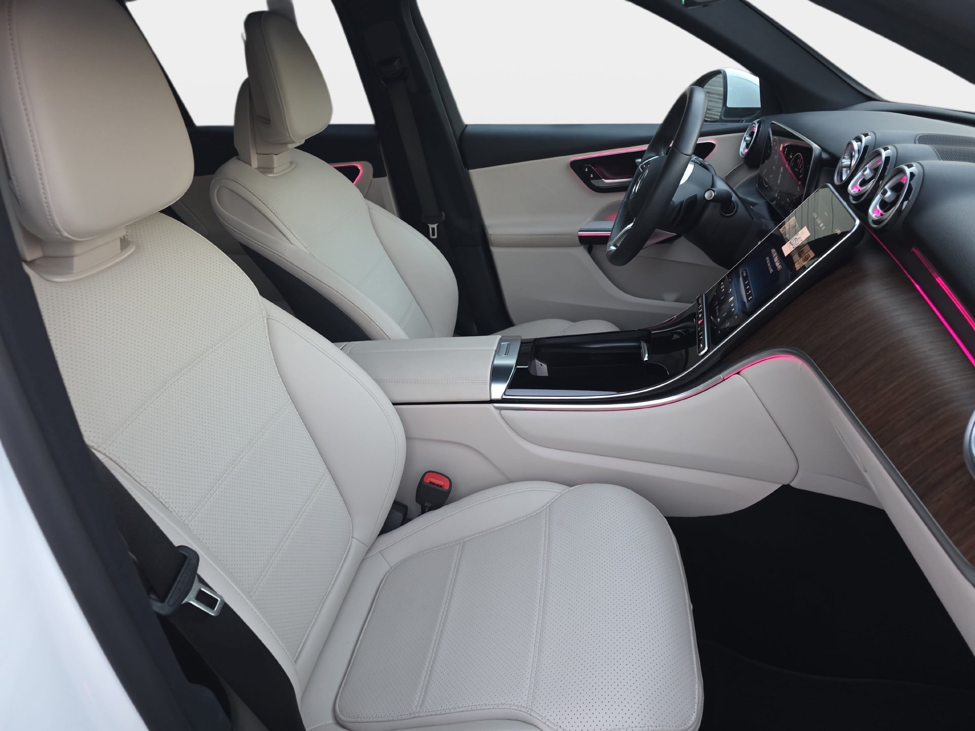 Certified 2026 Mercedes-Benz GLC 350e 4MATIC image 10