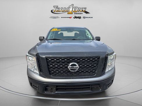 Used 2018 Nissan Titan S w/ S Utility Package image 3