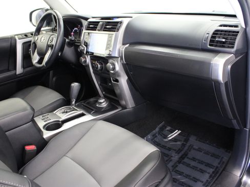 Used 2023 Toyota 4Runner SR5 Premium w/ Moonroof Package AWD/4WD image 36