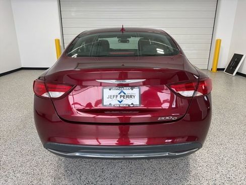 Used 2015 Chrysler 200 C w/ Navigation & Sound Group I image 5