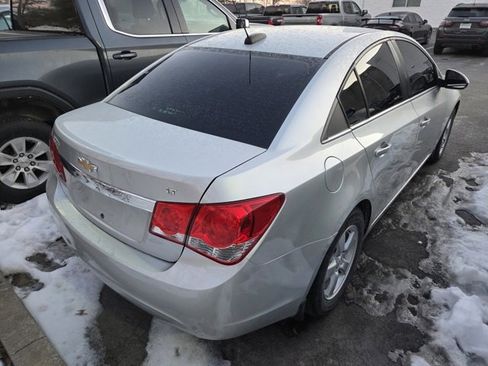 Used 2016 Chevrolet Cruze LT image 5
