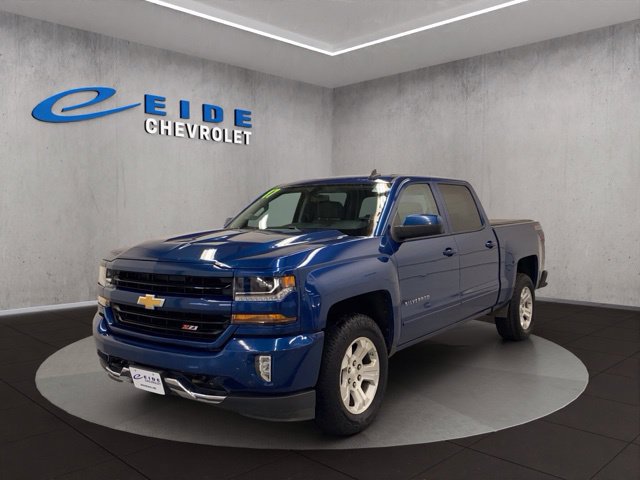 Used 2017 Chevrolet Silverado 1500 LT w/ All Star Edition AWD/4WD image 10