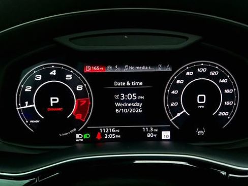 Used 2025 Audi RS Q8 performance AWD/4WD image 59