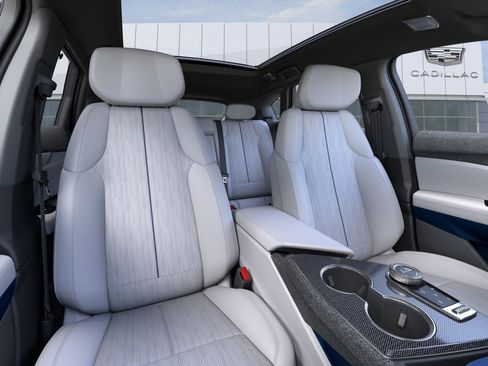 New 2026 Cadillac Optiq Luxury 2 w/ LPO, Floor Liner Package image 48