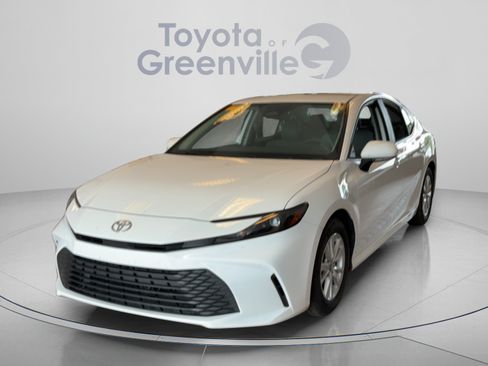 Certified 2025 Toyota Camry LE FWD image 1