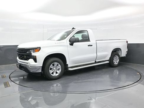 Used 2025 Chevrolet Silverado 1500 W/T RWD image 3