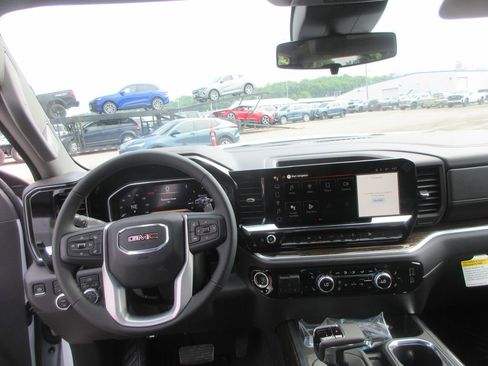 New 2026 GMC Sierra 1500 Elevation AWD/4WD image 16