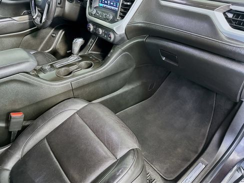 Used 2019 GMC Acadia SLT FWD image 33