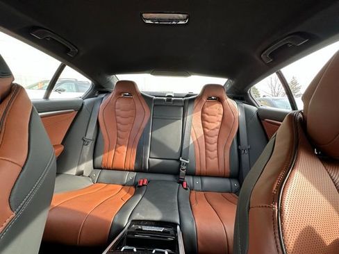 Used 2025 BMW M850i xDrive image 33
