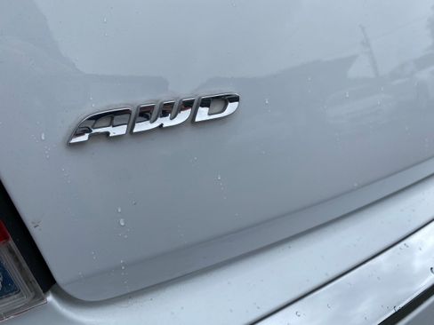 Used 2021 Chrysler 300 Touring L AWD/4WD image 7