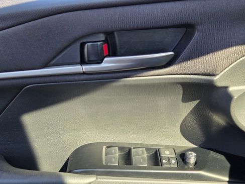 Used 2025 Toyota Camry LE image 26