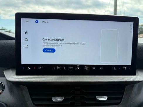 Used 2025 Ford Explorer ST w/ Sun And Sound Package image 27