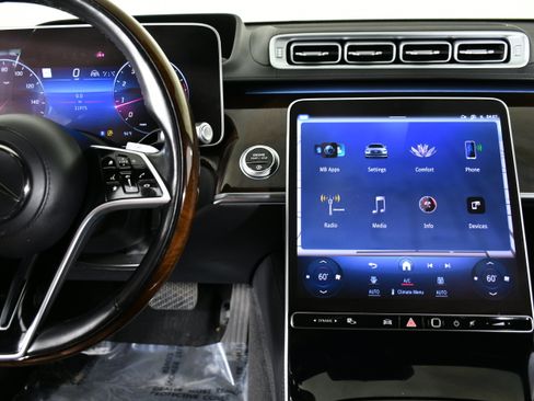 Used 2024 Mercedes-Benz S 580 4MATIC Sedan image 15