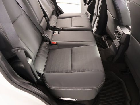 Used 2025 Toyota 4Runner TRD Off-Road Premium image 14