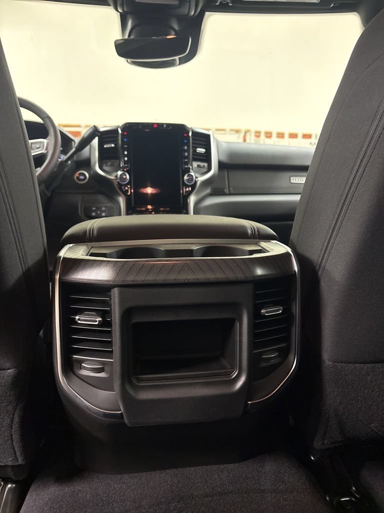New 2026 RAM 2500 Big Horn AWD/4WD image 19