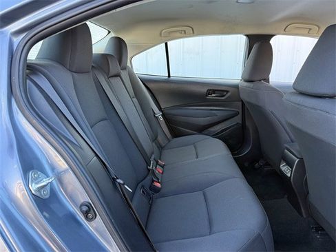 Used 2024 Toyota Corolla LE image 30