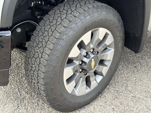 New 2026 Chevrolet Silverado 2500 Custom w/ Custom Value Package image 17