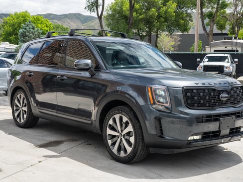 Used 2021 Kia Telluride SX w/ SX Prestige Package AWD/4WD image 12