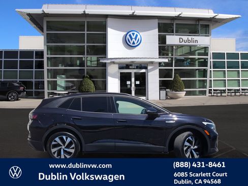 Used 2023 Volkswagen ID.4 Pro RWD image 3