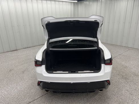 Used 2022 Lexus IS 350 F Sport image 9