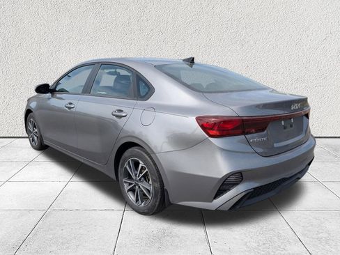 Used 2024 Kia Forte LXS image 5