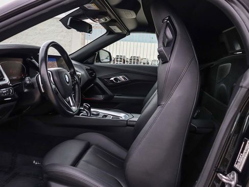Used 2022 BMW Z4 sDrive30i w/ Driving Assistance Package RWD image 24