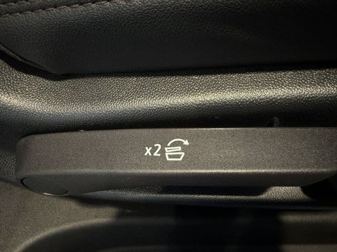 Used 2021 Chevrolet Suburban High Country AWD/4WD image 44