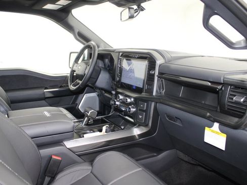 New 2026 Ford F150 Platinum w/ Equipment Group 702A High AWD/4WD image 31