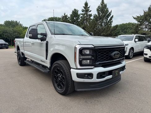 Used 2025 Ford F250 Lariat w/ Lariat Ultimate Package AWD/4WD image 6