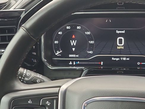 Certified 2025 GMC Sierra 3500 SLT w/ X31 Off-Road Package image 13