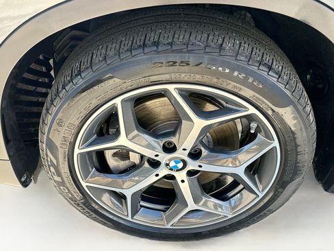 Used 2018 BMW X1 sDrive28i w/ Convenience Package image 34