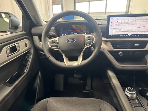 New 2026 Ford Explorer Active AWD/4WD image 15