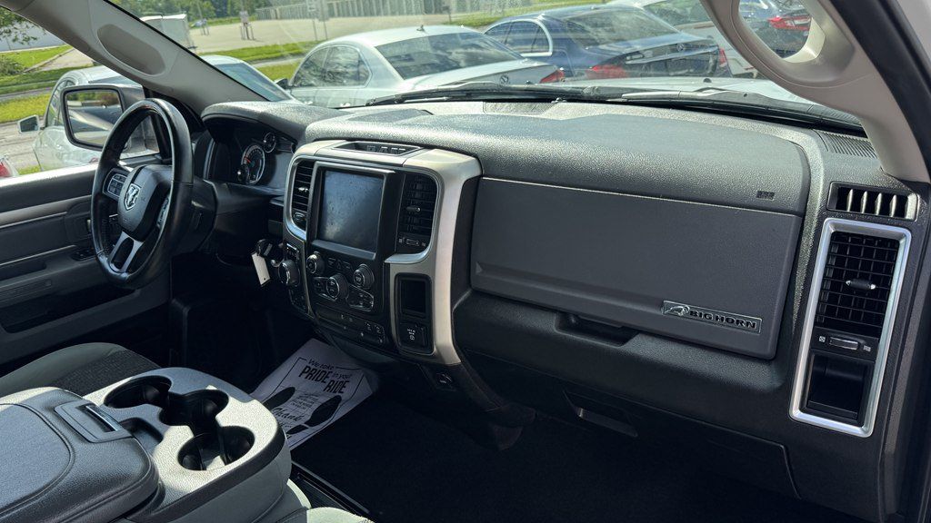 Used 2019 RAM 1500 Big Horn AWD/4WD image 27