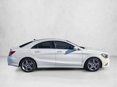 Used 2014 Mercedes-Benz CLA 250 image 4