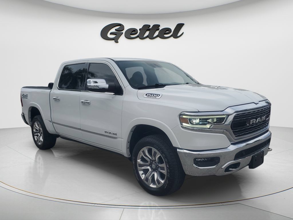 Used 2022 RAM 1500 Limited w/ Off-Road Group AWD/4WD image 3