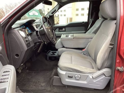 Used 2013 Ford F150 XLT w/ Luxury Equipment Group image 9