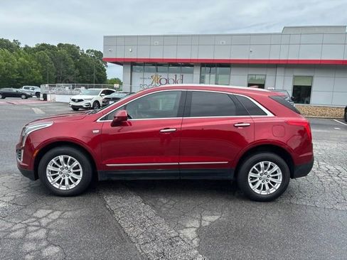 Used 2019 Cadillac XT5 FWD image 4